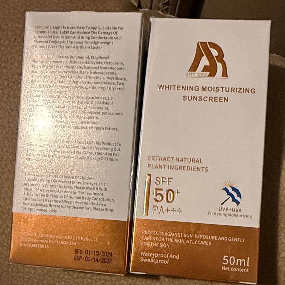 Amy Rose Whitening Moisturizing Sunscreen SPF 50+